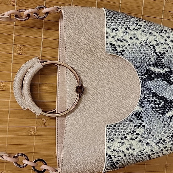 Ted Baker Embossed Leather Bucket Bag in Blush & Python print - Picture 2 of 10